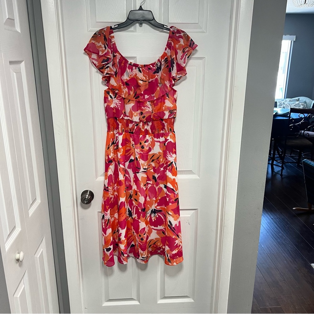 Floral Ruffle Orange and Red Dress Size 12